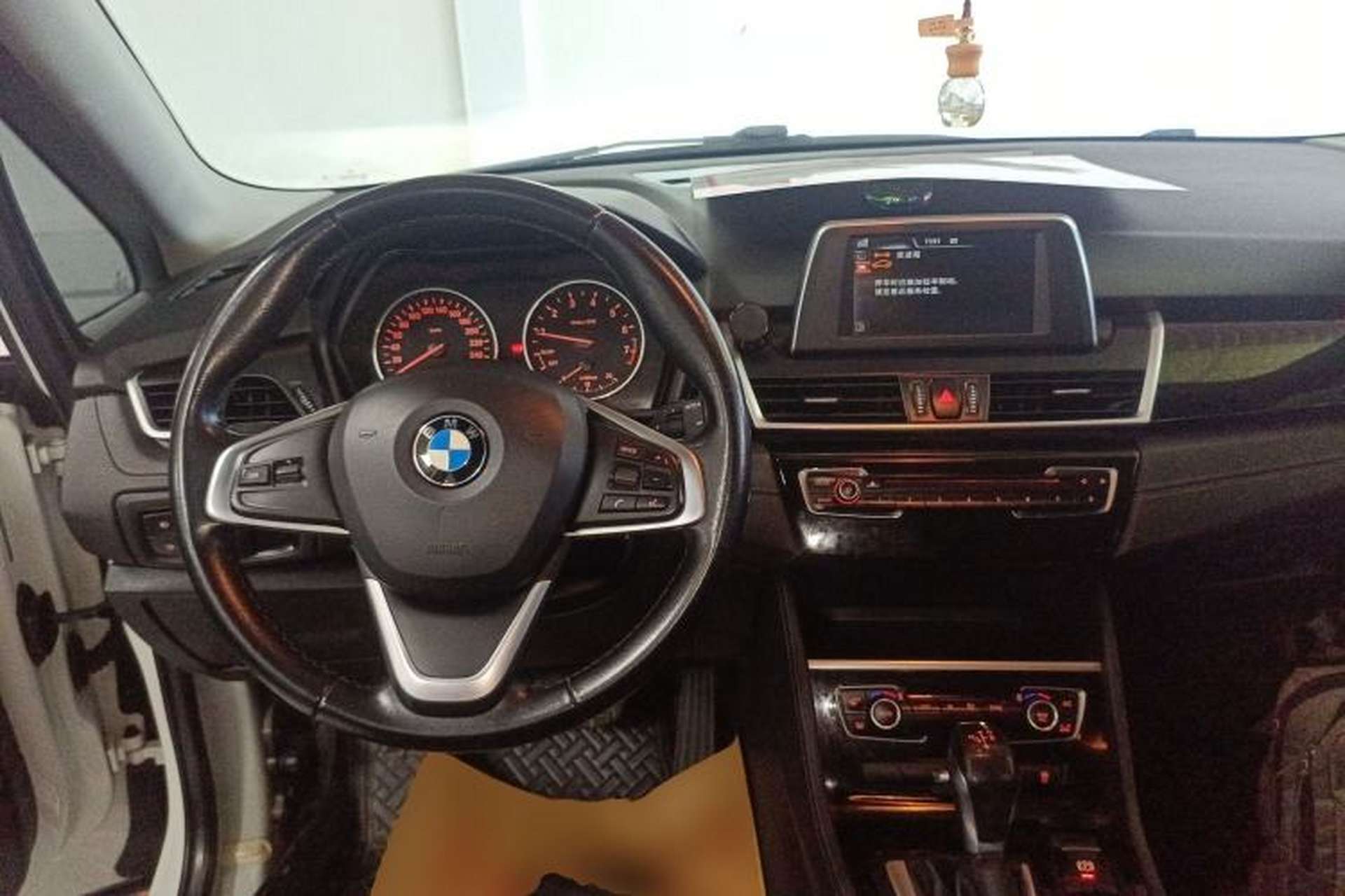 Used BMW 2 Series Active Tourer 2016 218i Sports Design Package Center Console