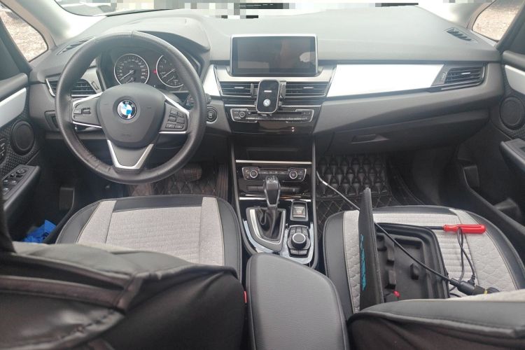 Used BMW 2 Series Active Tourer 2016 218i Leading Model Center Console