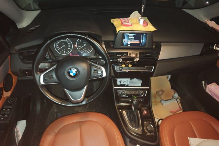 Used BMW 2 Series Active Tourer 2016 218i Fashion Model Center Console