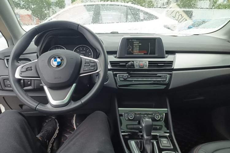 Used BMW 2 Series Active Tourer 2016 218i Leading Model Center Console