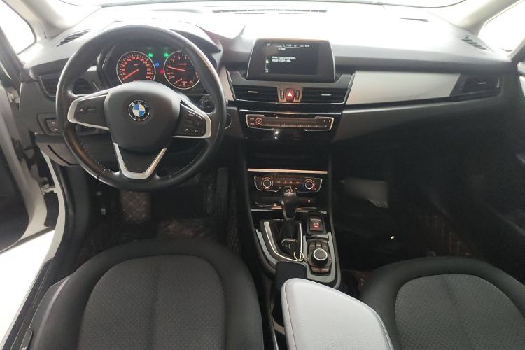 Used BMW 2 Series Active Tourer 2016 218i Fashion Model Center Console