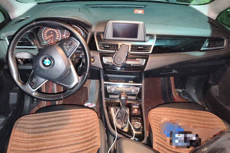 Used BMW 2 Series Active Tourer 2016 218i Sports Design Package Center Console