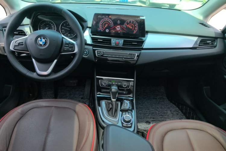 Used BMW 2 Series Active Tourer 2016 218i Fashion Model Center Console