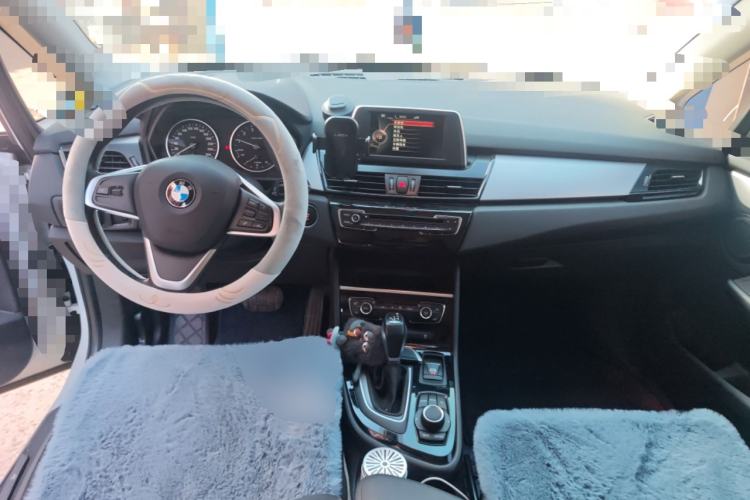Used BMW 2 Series Active Tourer 2016 218i Leading Model Center Console