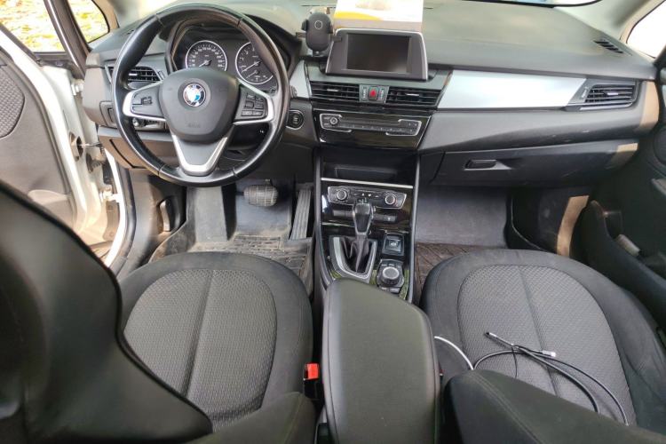 Used BMW 2 Series Active Tourer 2016 218i Fashion Model Center Console