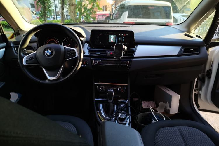 Used BMW 2 Series Active Tourer 2016 218i Fashion Model Center Console
