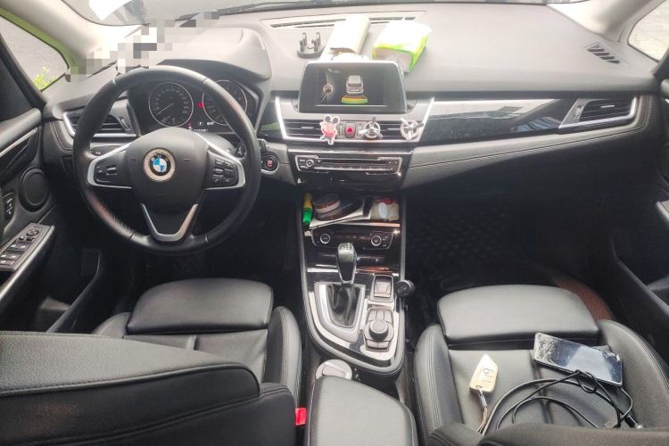 Used BMW 2 Series Active Tourer 2016 218i Sports Design Package Center Console