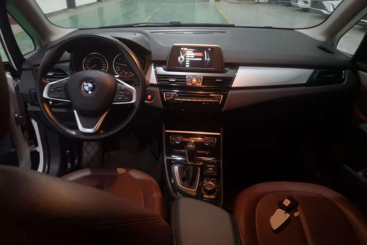 Used BMW 2 Series Active Tourer 2016 218i Leading Model Center Console