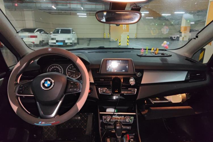 Used BMW 2 Series Active Tourer 2016 218i Leading Model Center Console