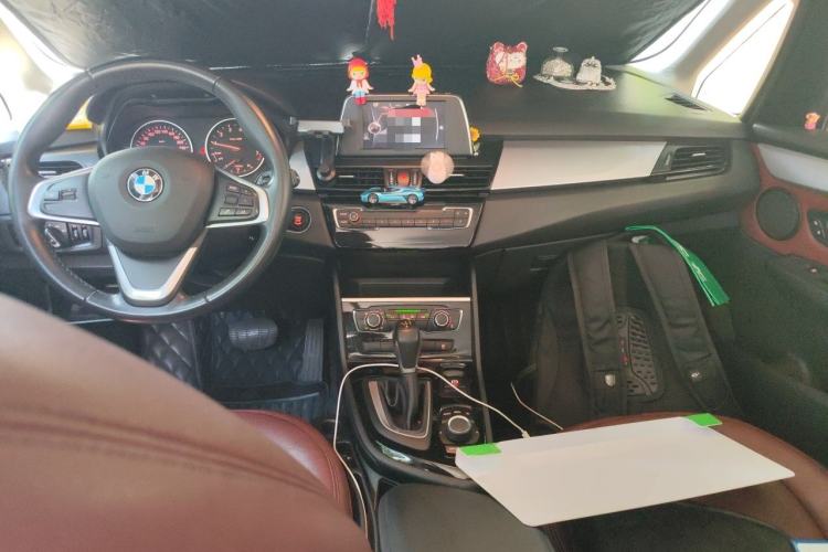 Used BMW 2 Series Active Tourer 2016 218i Fashion Model Center Console