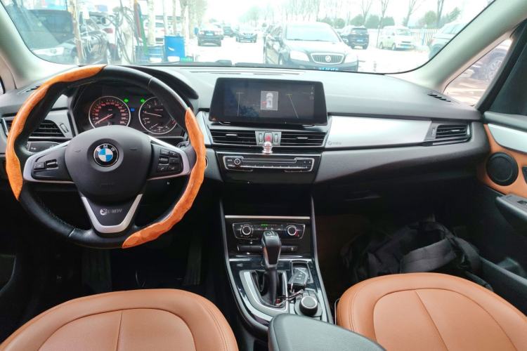Used BMW 2 Series Active Tourer 2016 218i Fashion Model Center Console