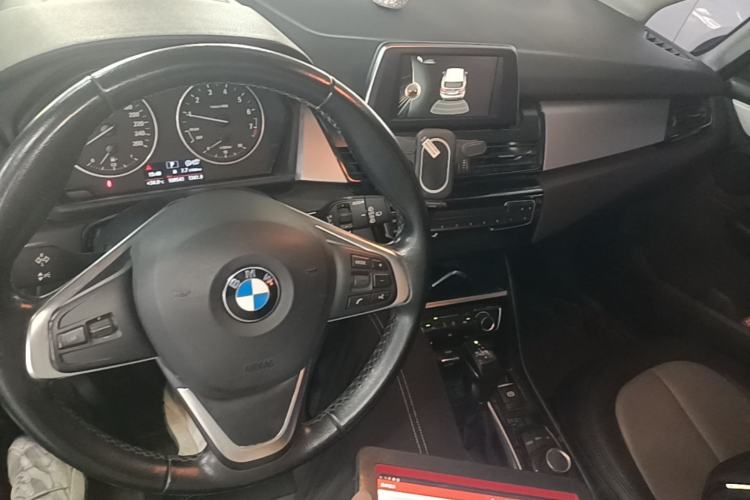 Used BMW 2 Series Active Tourer 2016 218i Fashion Model Center Console