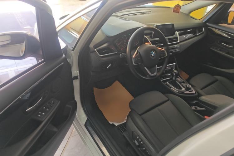 Used BMW 2 Series Active Tourer 2016 218i Sports Design Package Driver Seat