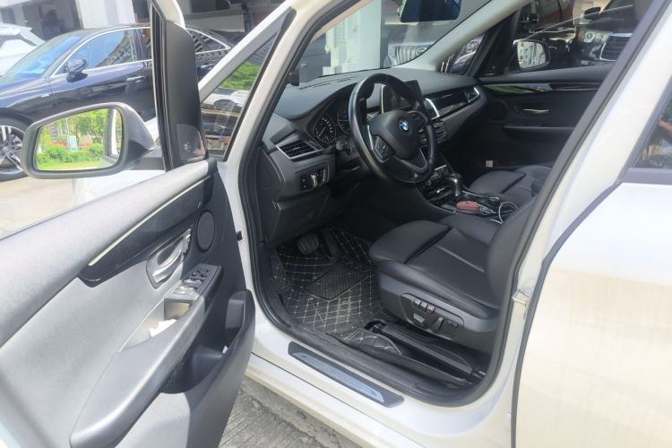 Used BMW 2 Series Active Tourer 2016 218i Sports Design Package Driver Seat