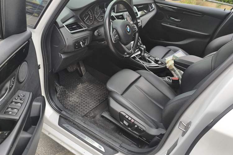 Used BMW 2 Series Active Tourer 2016 218i Sports Design Package Driver Seat