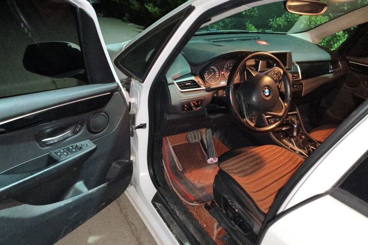 Used BMW 2 Series Active Tourer 2016 218i Sports Design Package Driver Seat