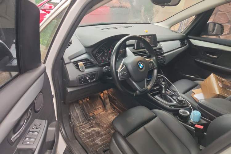 Used BMW 2 Series Active Tourer 2016 220i Luxury Edition Driver Seat