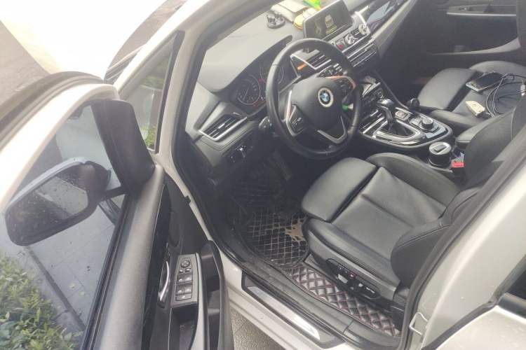 Used BMW 2 Series Active Tourer 2016 218i Sports Design Package Driver Seat