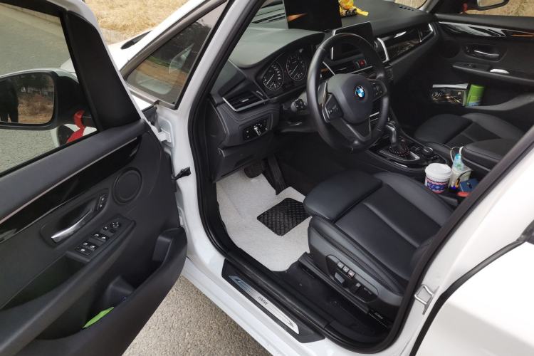 Used BMW 2 Series Active Tourer 2016 218i Sports Design Package Driver Seat