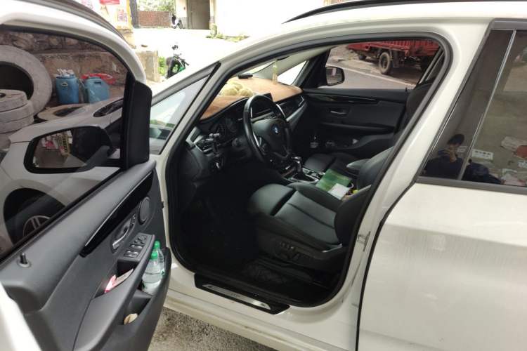 Used BMW 2 Series Active Tourer 2016 218i Sports Design Package Driver Seat