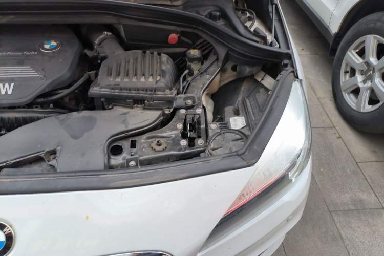 Used BMW 2 Series Active Tourer 2016 218i Fashion Model Engine Bay Left