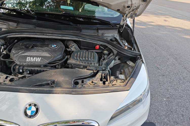 Used BMW 2 Series Active Tourer 2016 218i Fashion Model Engine Bay Left