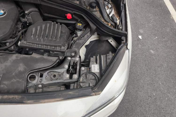 Used BMW 2 Series Active Tourer 2016 218i Fashion Model Engine Bay Left