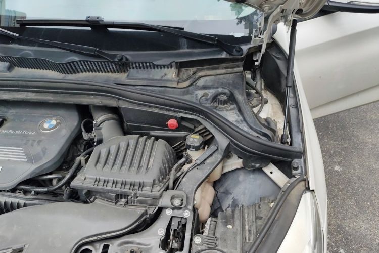 Used BMW 2 Series Active Tourer 2016 218i Sports Design Package Engine Bay Left