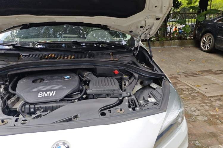 Used BMW 2 Series Active Tourer 2016 218i Fashion Model Engine Bay Left