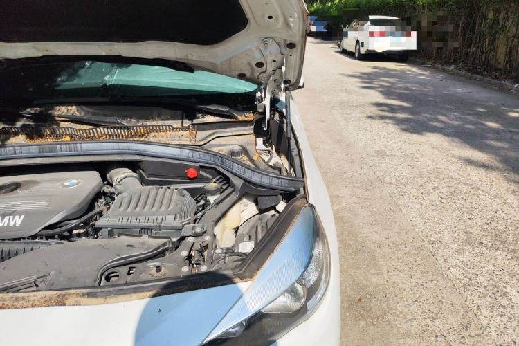 Used BMW 2 Series Active Tourer 2016 218i Fashion Model Engine Bay Left