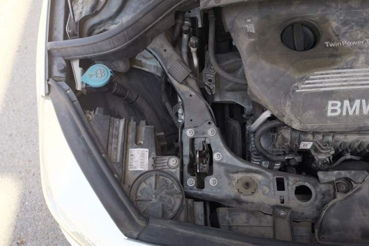 Used BMW 2 Series Active Tourer 2016 218i Fashion Model Engine Bay Right