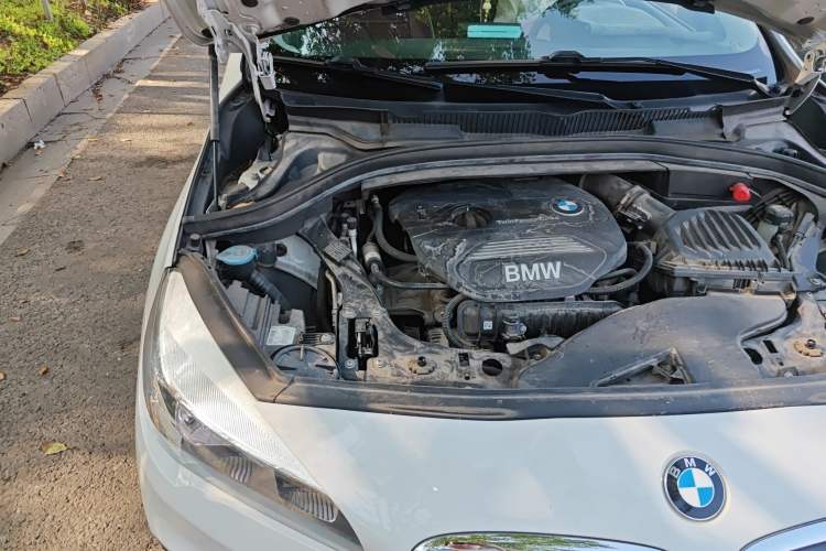 Used BMW 2 Series Active Tourer 2016 218i Fashion Model Engine Bay Right