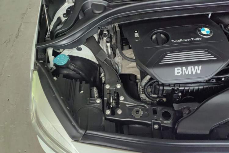 Used BMW 2 Series Active Tourer 2016 218i Sports Design Package Engine Bay Right