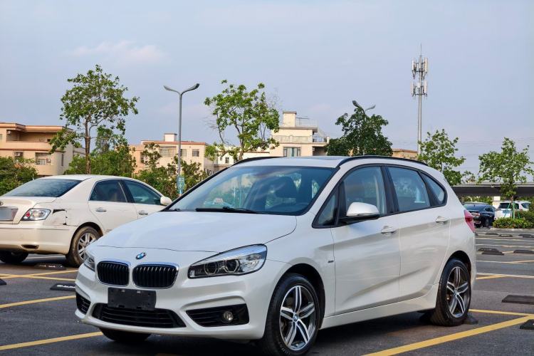 Used BMW 2 Series Active Tourer 2016 218i Sports Design Package Exterior 1