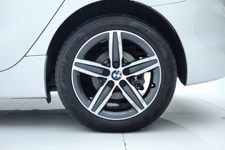 Used BMW 2 Series Active Tourer 2016 218i Sports Design Package Exterior 10