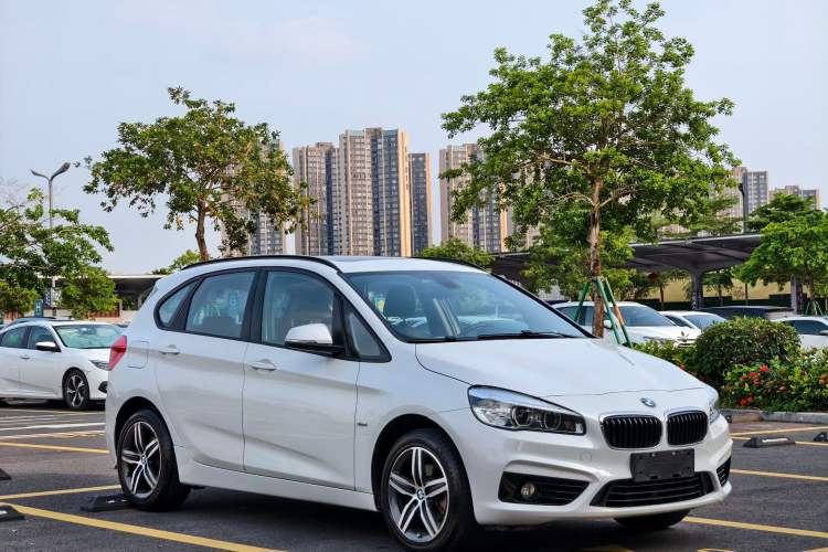 Used BMW 2 Series Active Tourer 2016 218i Sports Design Package Exterior 3