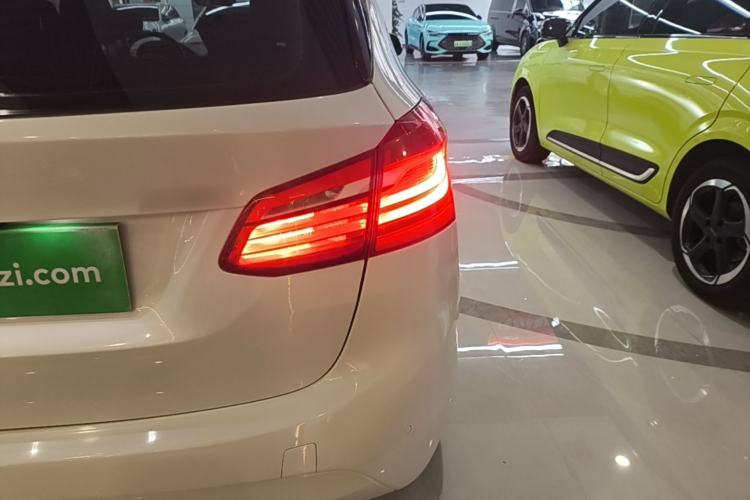 Used BMW 2 Series Active Tourer 2016 218i Leading Model Exterior 3