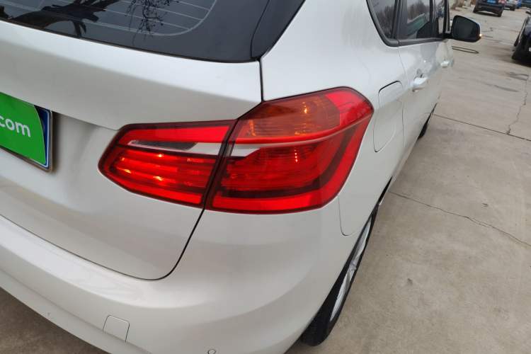 Used BMW 2 Series Active Tourer 2016 218i Fashion Model Exterior 3