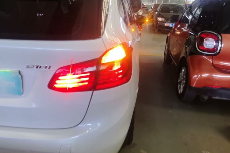 Used BMW 2 Series Active Tourer 2016 218i Fashion Model Exterior 3