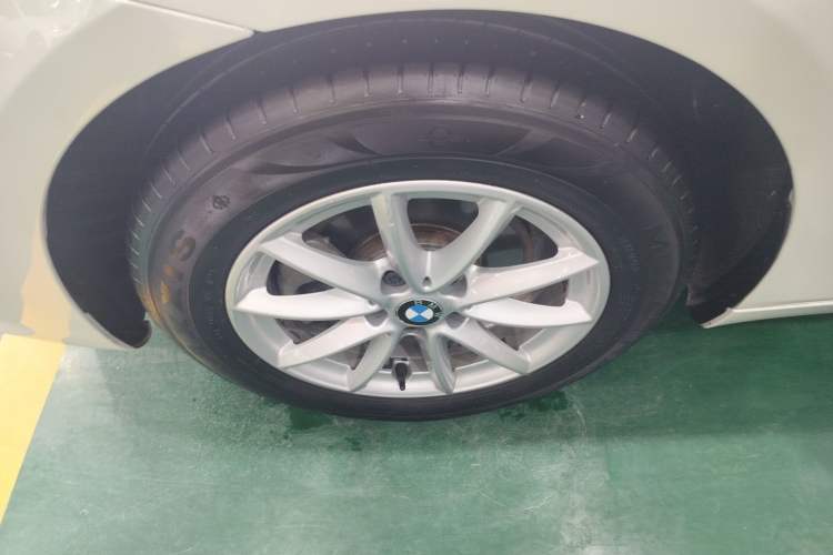 Used BMW 2 Series Active Tourer 2016 218i Fashion Model Exterior 4