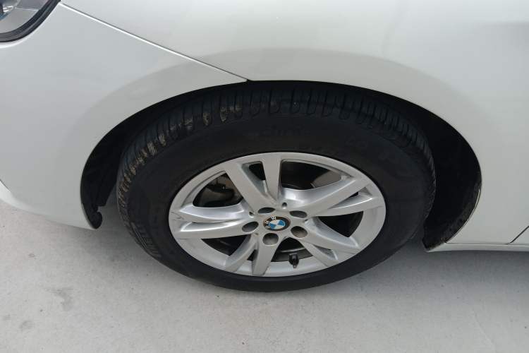 Used BMW 2 Series Active Tourer 2016 218i Leading Model Exterior 4
