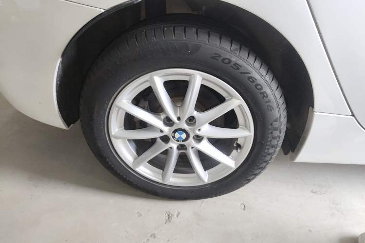 Used BMW 2 Series Active Tourer 2016 218i Fashion Model Exterior 4