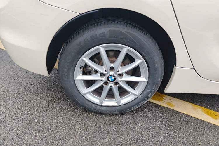 Used BMW 2 Series Active Tourer 2016 218i Fashion Model Exterior 5