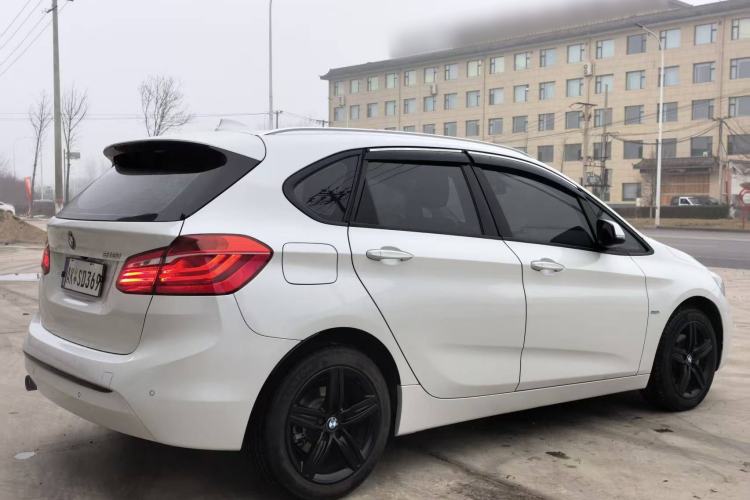 Used BMW 2 Series Active Tourer 2016 218i Sports Design Package Exterior 6