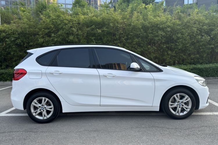 Used BMW 2 Series Active Tourer 2016 218i Leading Model Exterior 6