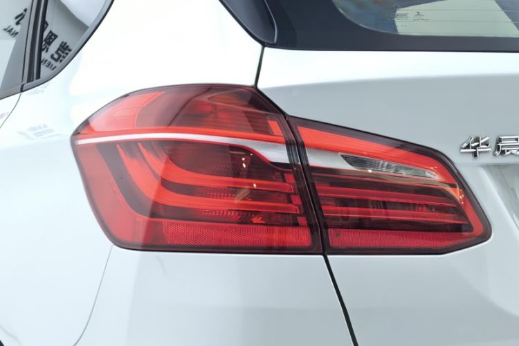 Used BMW 2 Series Active Tourer 2016 218i Sports Design Package Exterior 9