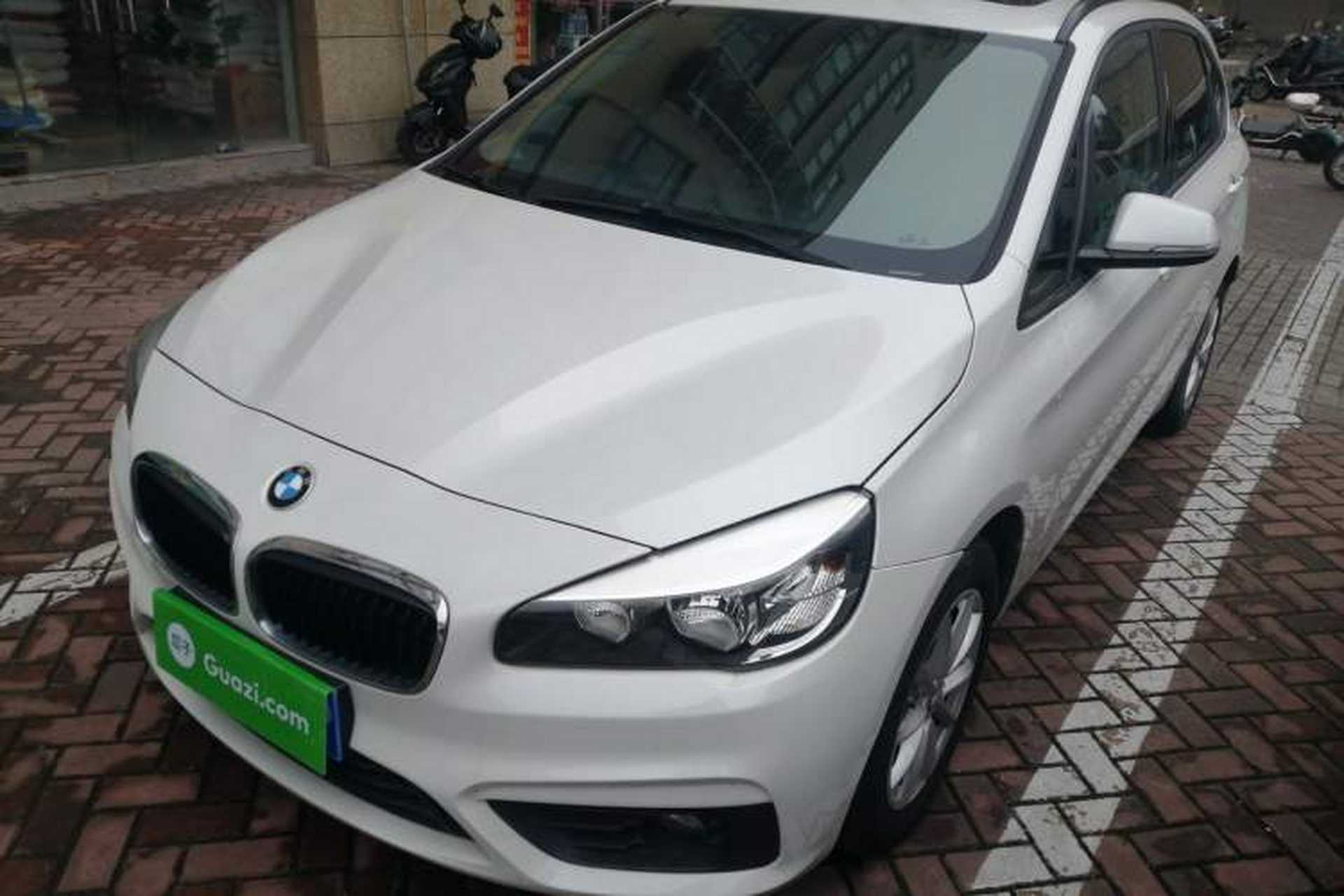 Used BMW 2 Series Active Tourer 2016 218i Fashion Model Front Left 45 Deg