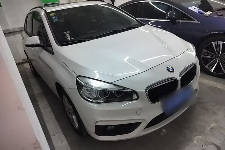 Used BMW 2 Series Active Tourer 2016 218i Leading Model Front Right 45 Deg