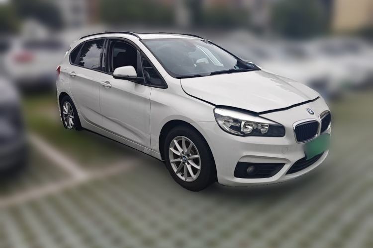 Used BMW 2 Series Active Tourer 2016 218i Fashion Model Front Right 45 Deg