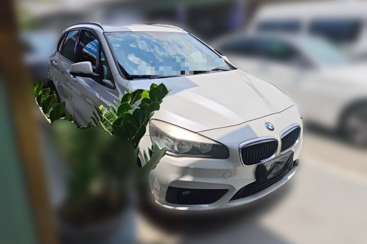 Used BMW 2 Series Active Tourer 2016 218i Fashion Model Front Right 45 Deg